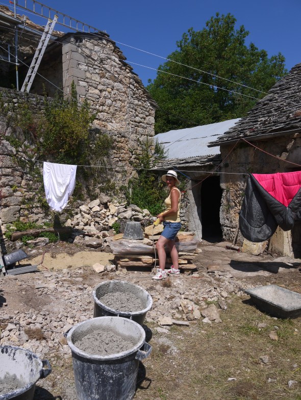 un poste convoité :la telecommande du monte charge !