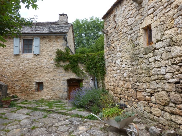 le fenestron et son "etripe chat" ça me plait bien ça ....