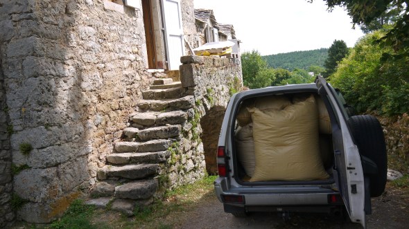 voiture à tout faire 