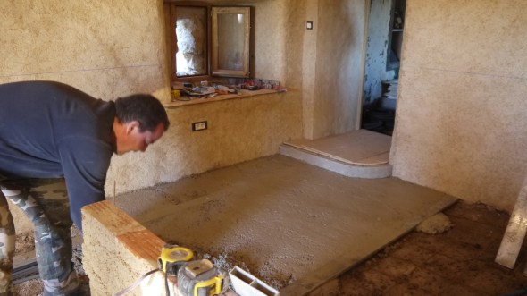 chape à la règle et au laser